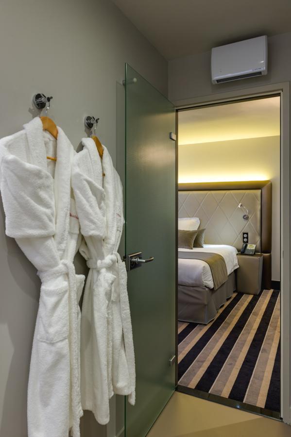 Hotel Le ชาโตว์บรีอองต์ ภายนอก รูปภาพ
